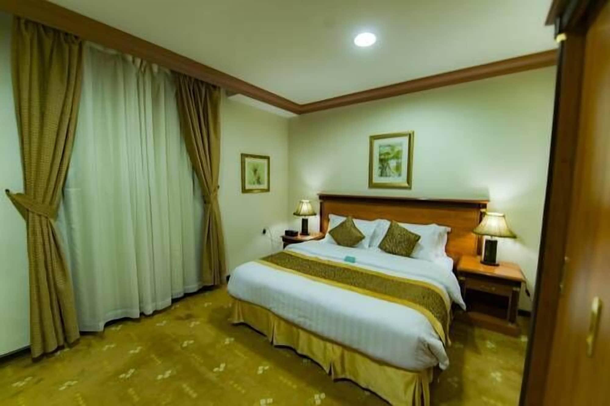 Boudl Al-Morouj Aparthotel Рияд Екстериор снимка