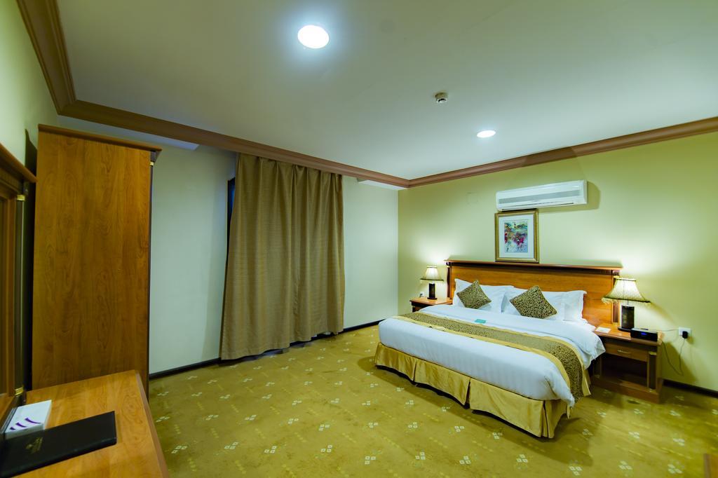 Boudl Al-Morouj Aparthotel Рияд Екстериор снимка