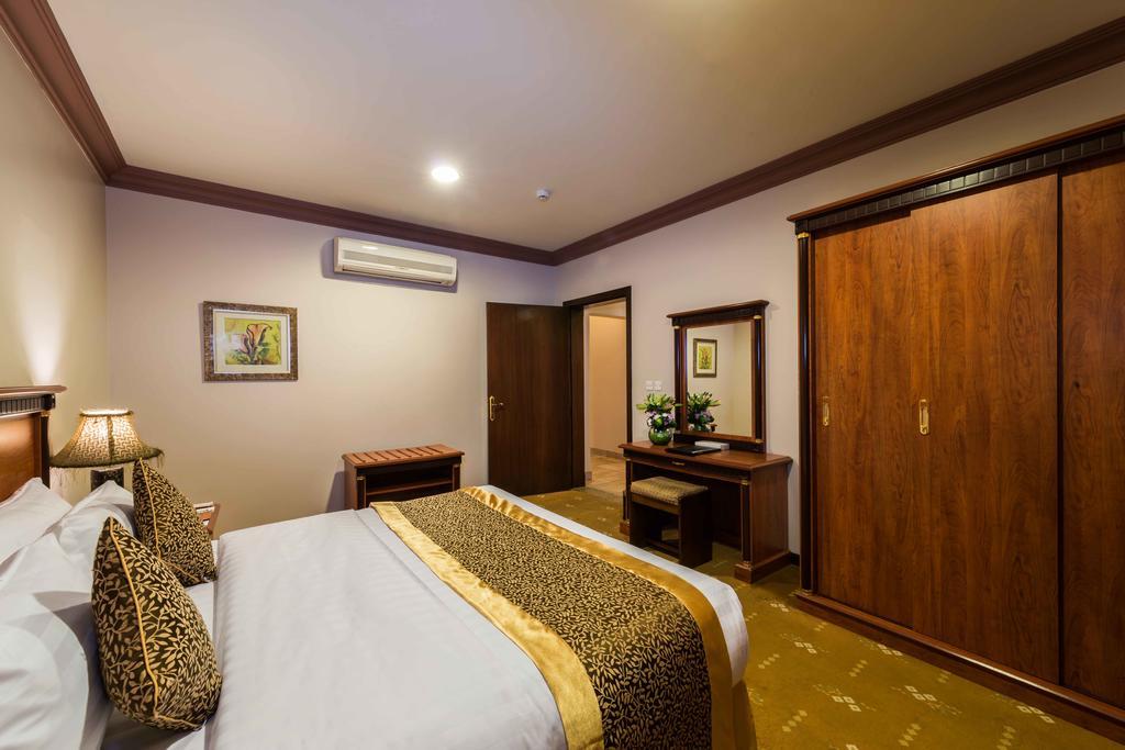 Boudl Al-Morouj Aparthotel Рияд Екстериор снимка