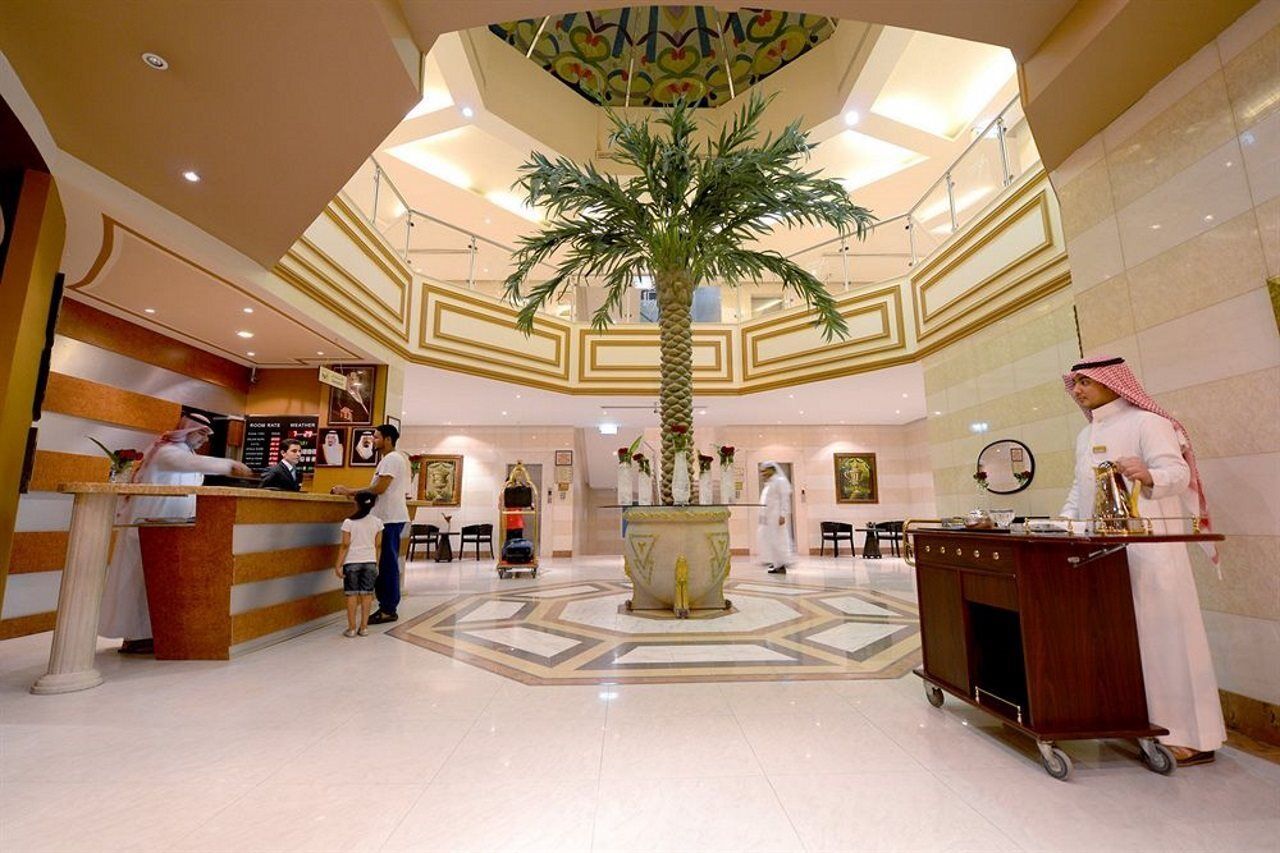 Boudl Al-Morouj Aparthotel Рияд Екстериор снимка